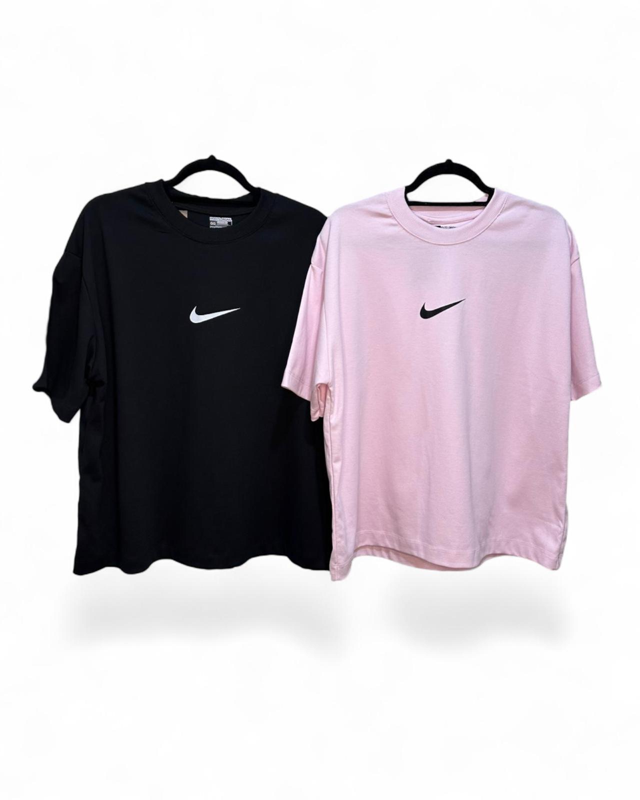Remera Oversized Femenina - Nike black and pink ES